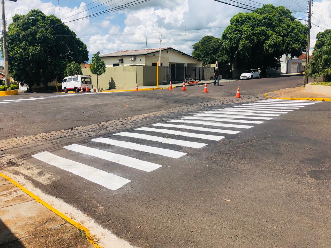 Prefeitura de Adamantina executa plano de melhorias em sinalização de trânsito